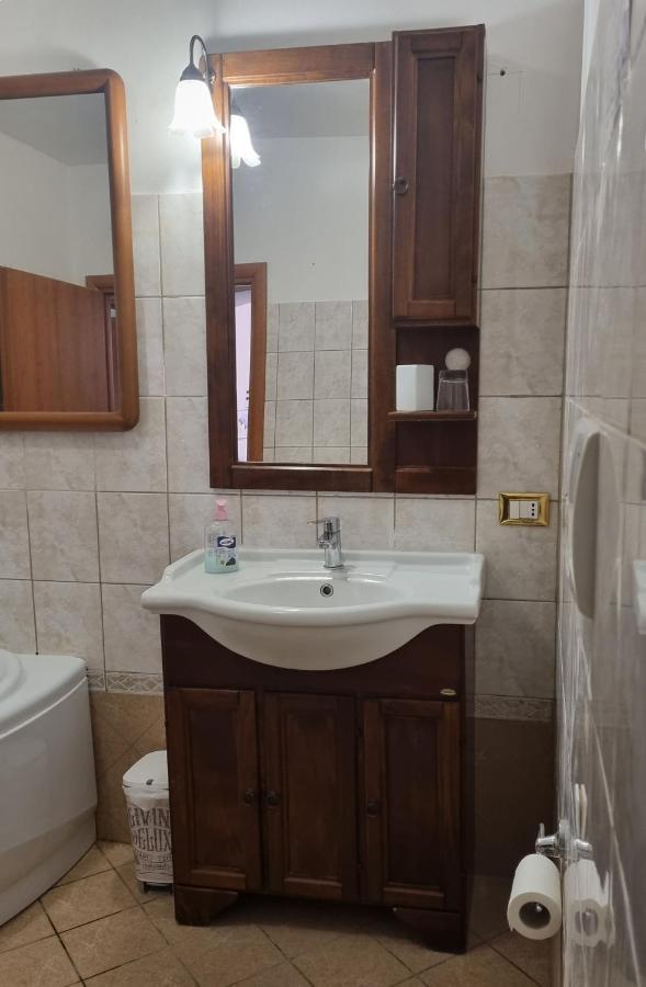 Casa Mille Baci Con Parcheggio Apartment Livorno Ngoại thất bức ảnh