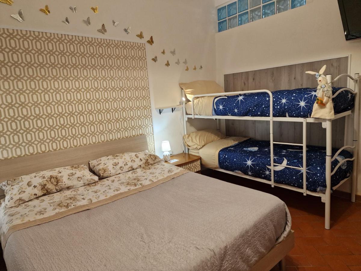 Casa Mille Baci Con Parcheggio Apartment Livorno Ngoại thất bức ảnh